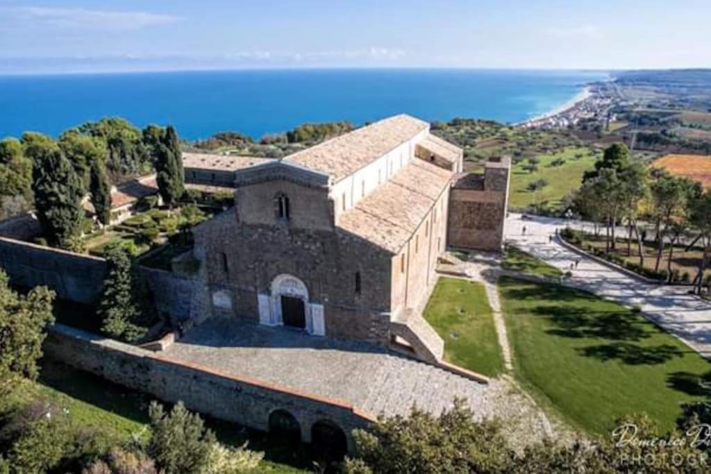 Casa Titti. Intero Appartamento - Fossacesia Extérieur photo